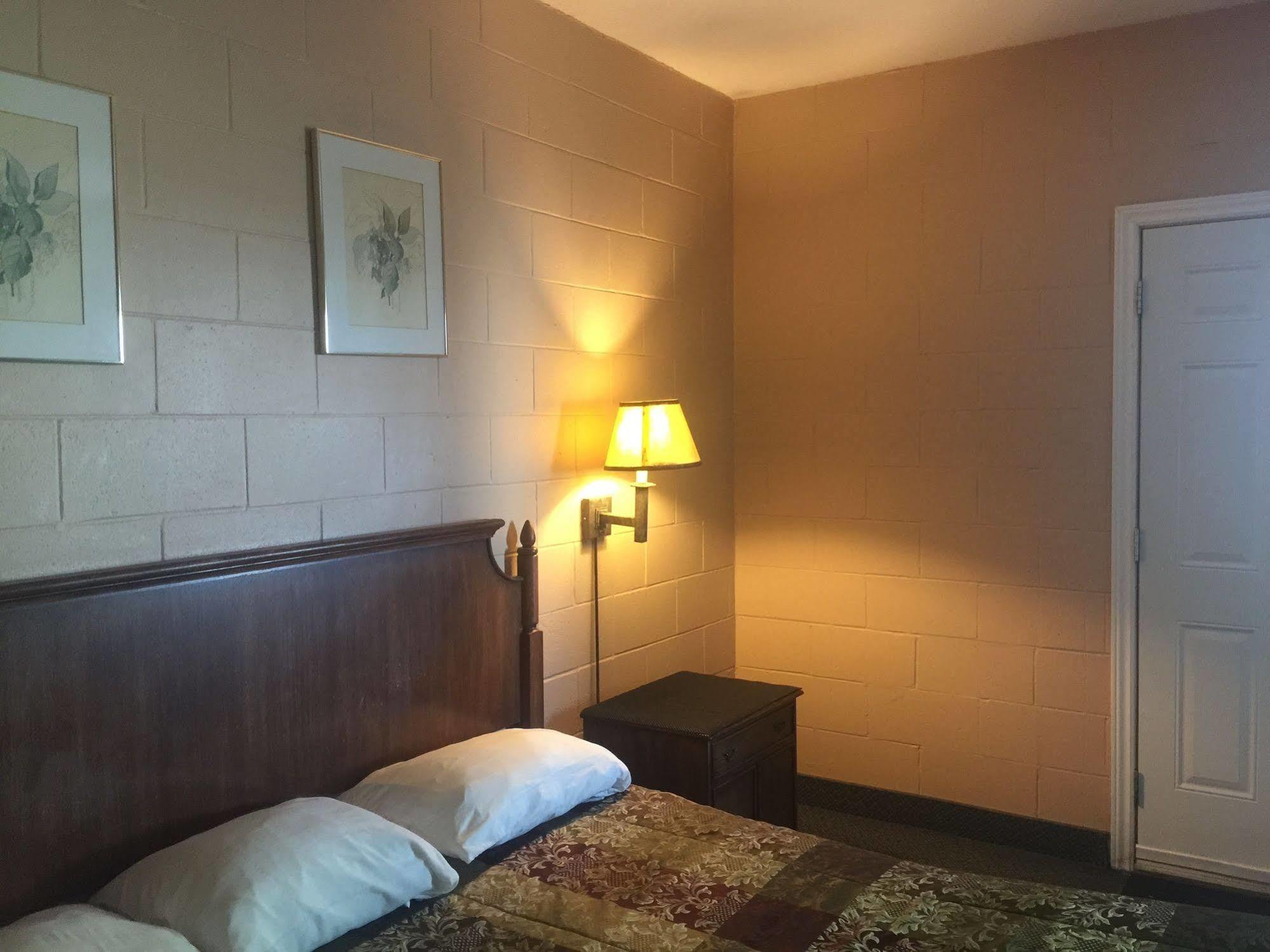 Motel Du Parc Masson Гатино Экстерьер фото